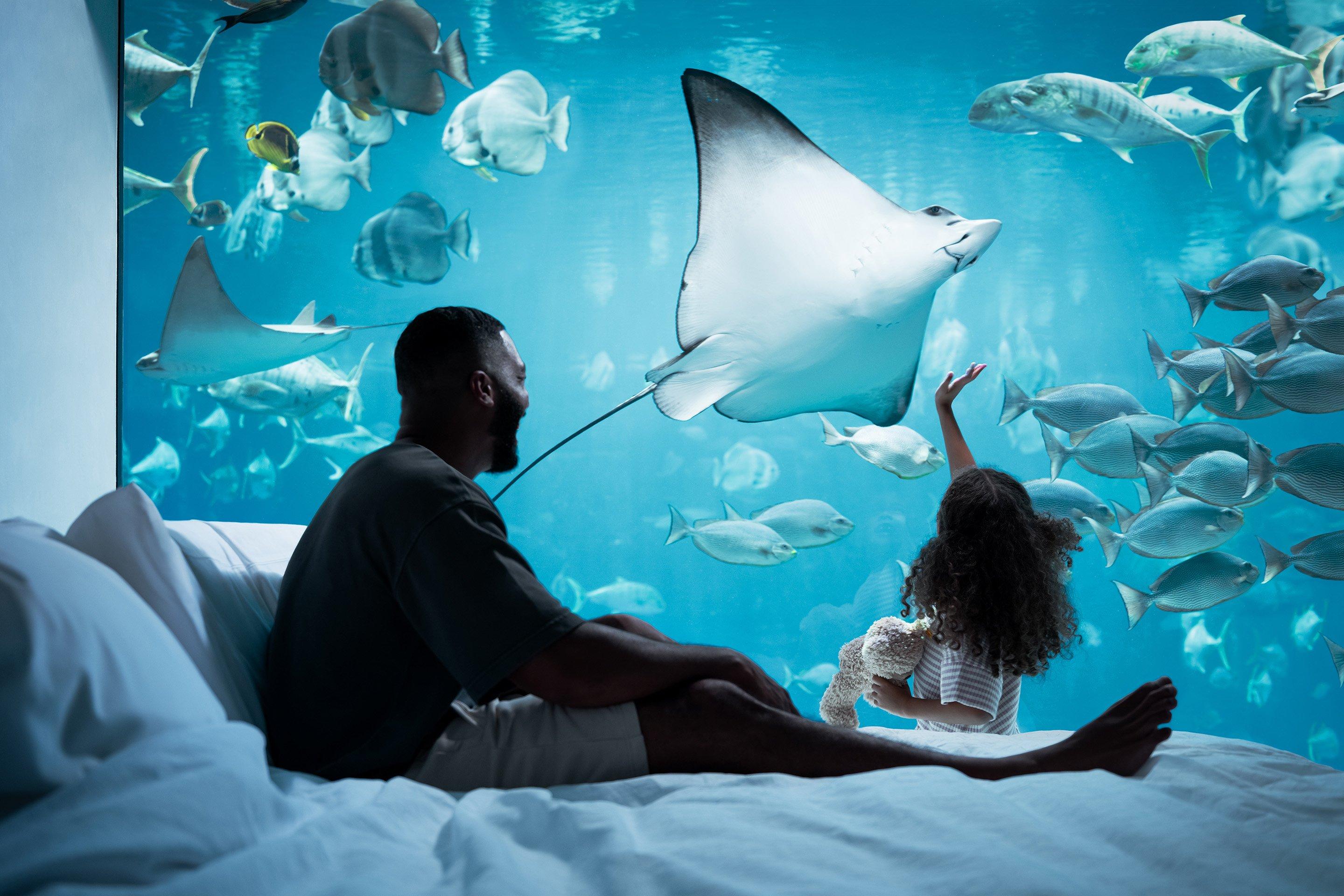 Father and Daughter at Atlantis, The Palm